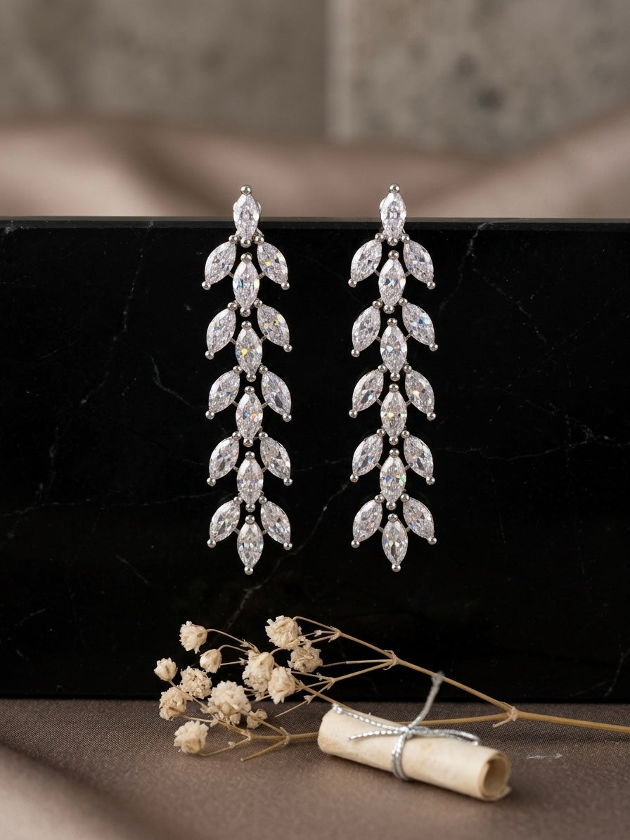 Small Leaf Diamond